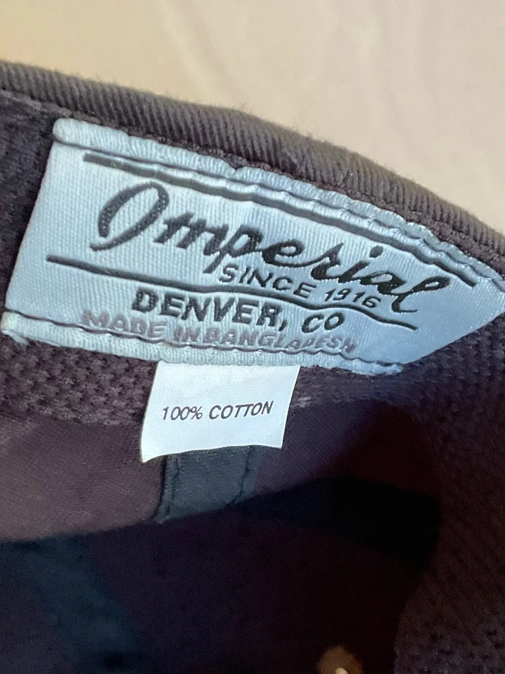 Classic Black Baseball Cap with Tan Accents